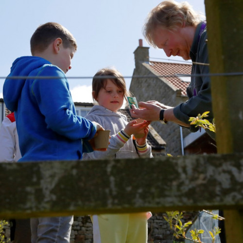Outdoor learning at Castleton (32)
