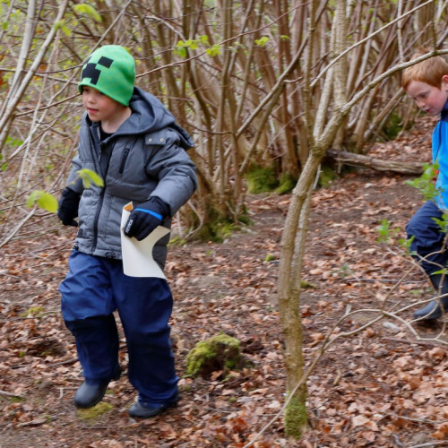 Outdoor learning at Castleton (44)